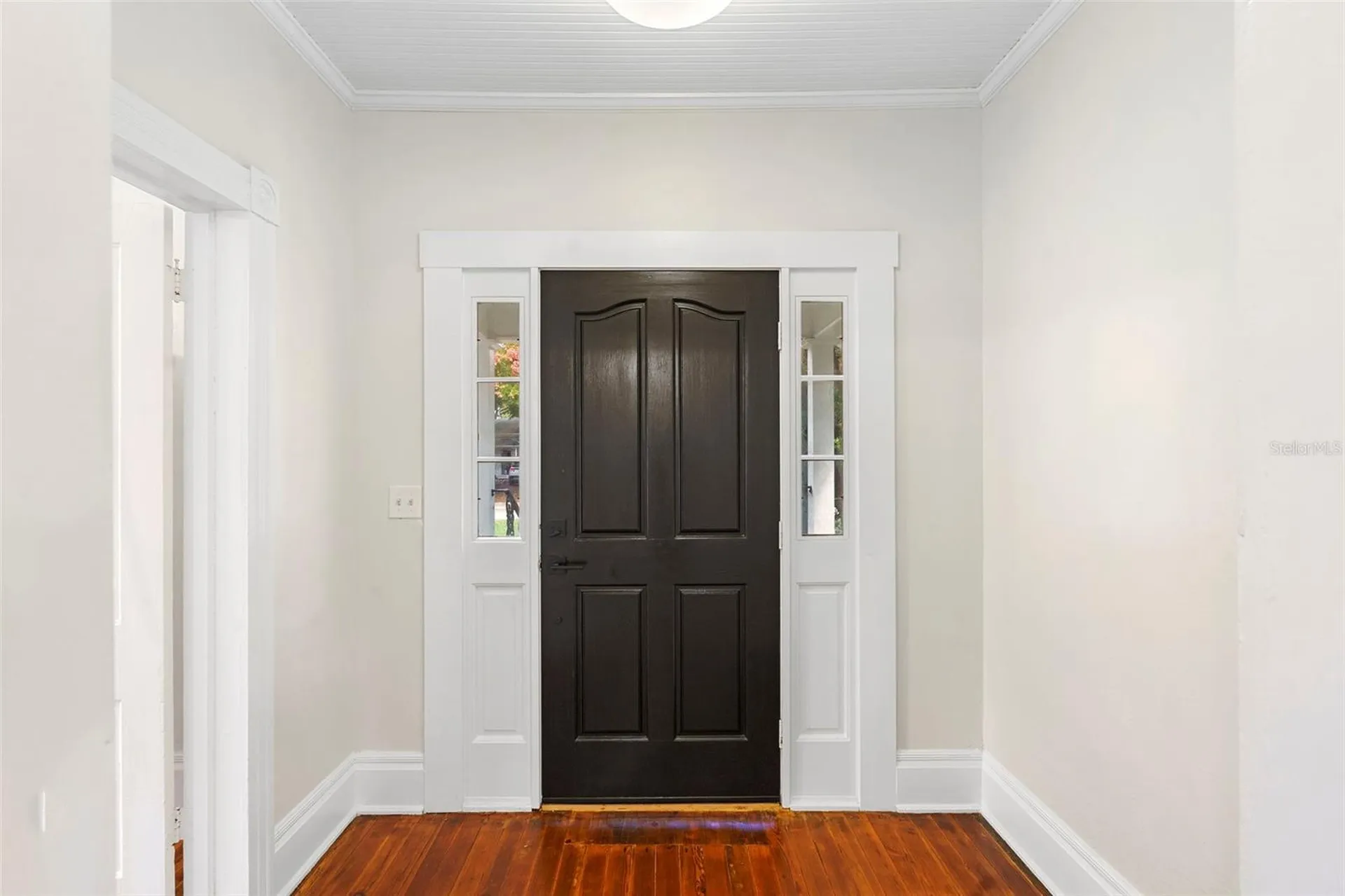 210 W University Avenue Deland FL 32720