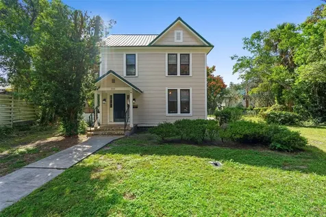 210 W University Avenue Deland FL 32720