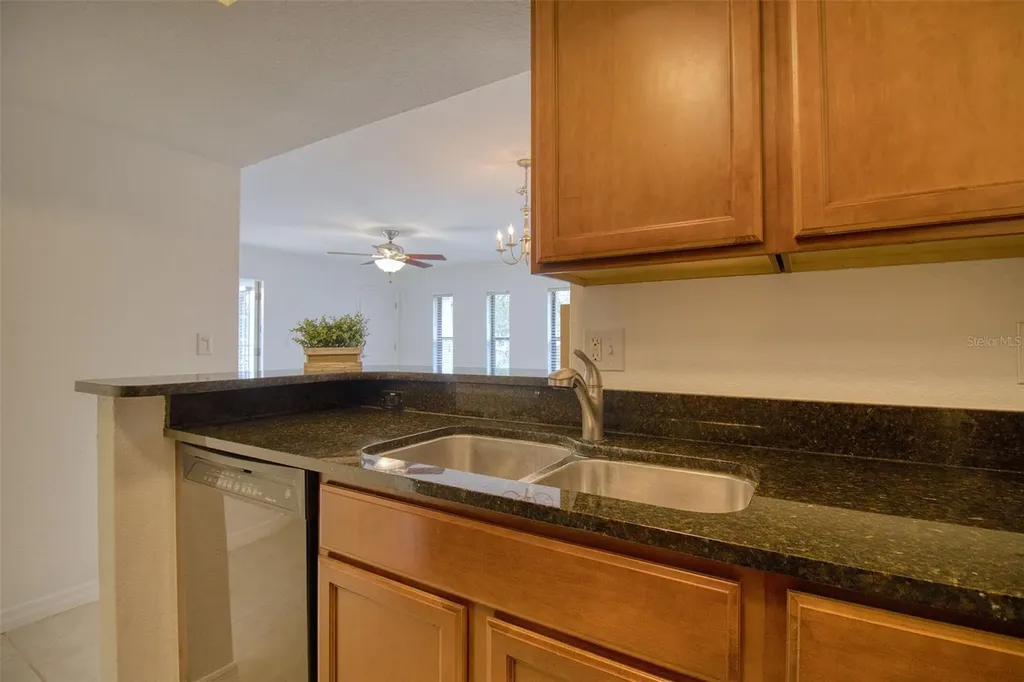 702 Lyndhurst Street Dunedin FL 34698