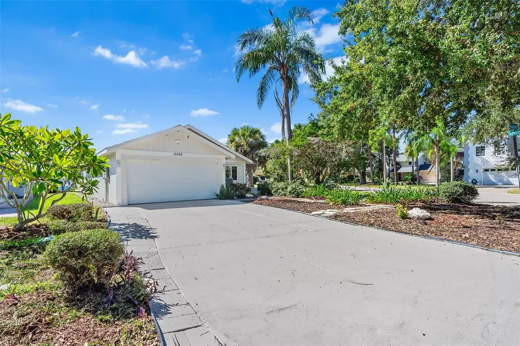 4448 Marine Parkway New Port Richey FL 34652