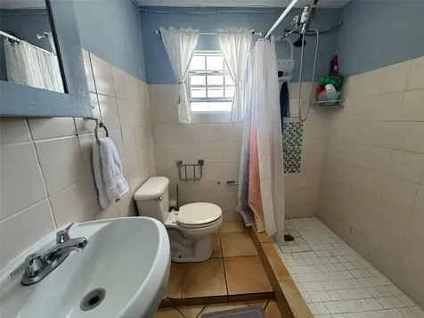 27 William Font Street Culebra PR 00775