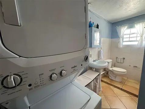 27 William Font Street Culebra PR 00775