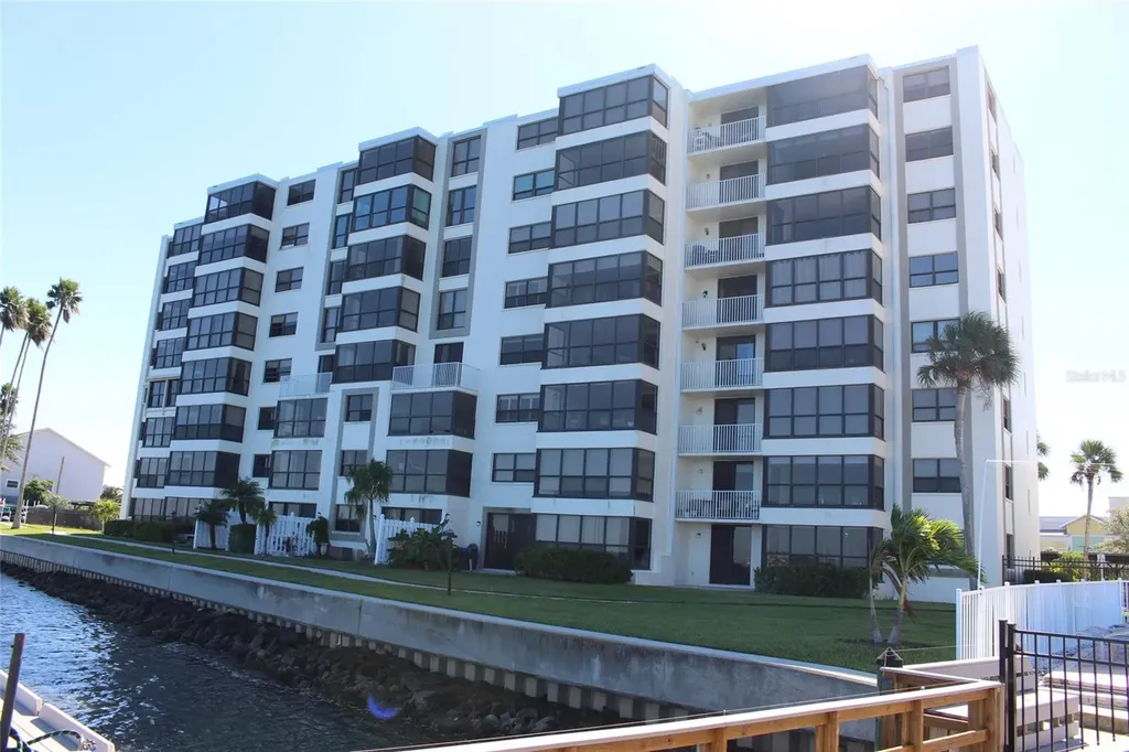 300 Woodette Drive Dunedin FL 34698