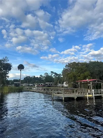 1074 Front Street Welaka FL 32193