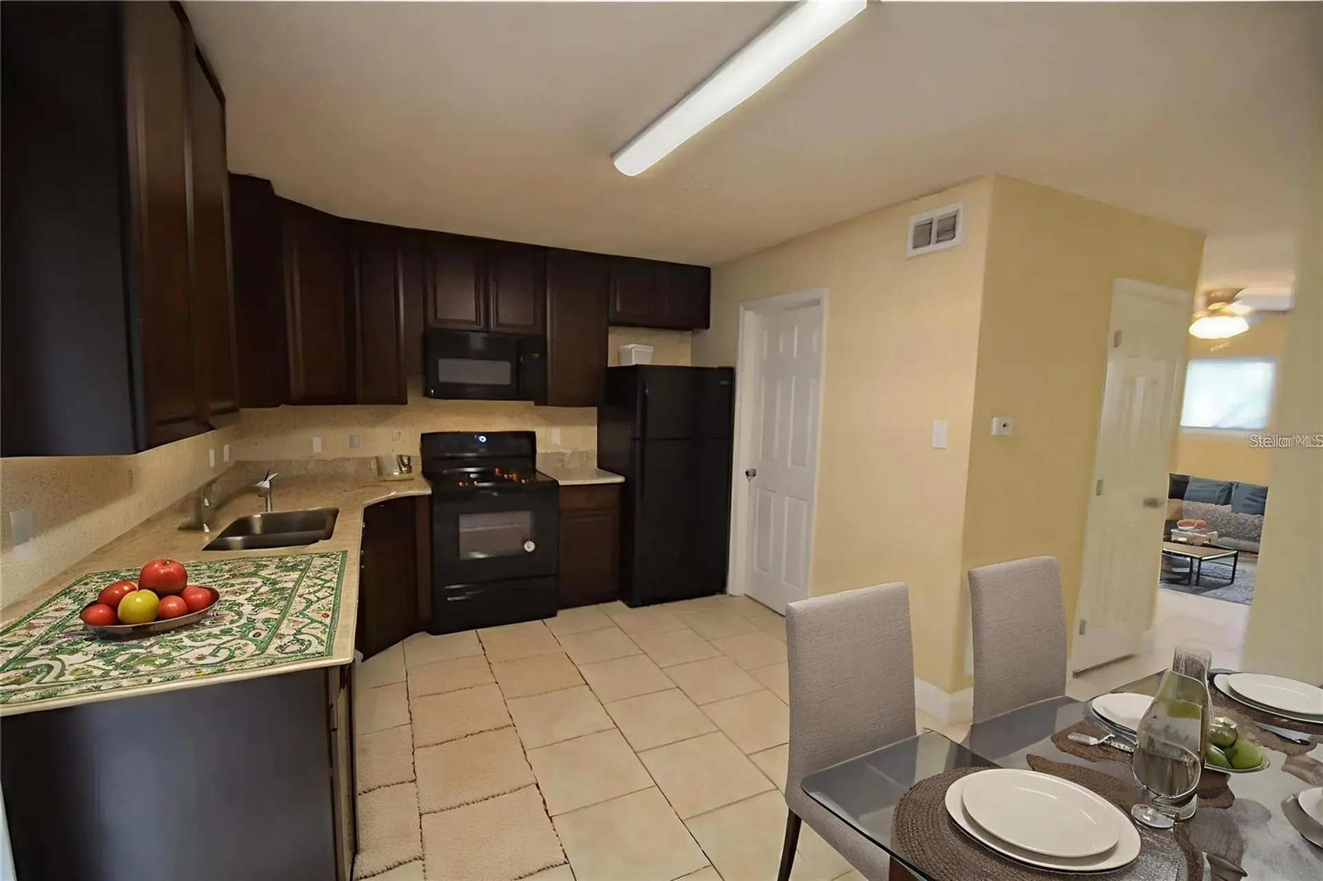 1835 Warringwood Drive Orlando FL 32839