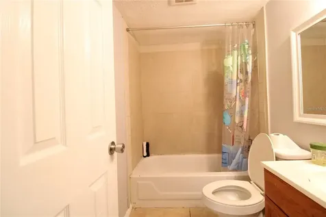 311 Scottsdale Square Winter Park FL 32792