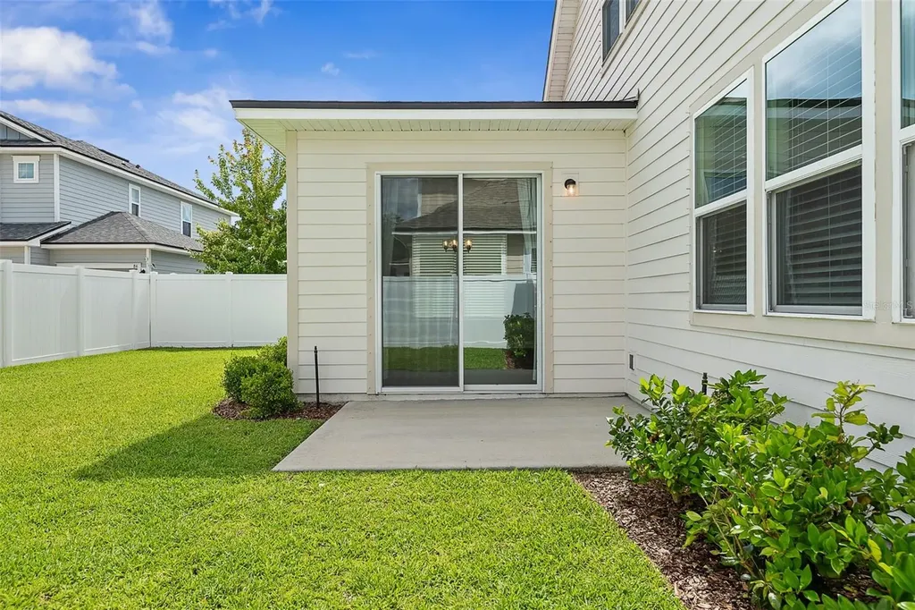 42 Moana Court S Palm Coast FL 32137