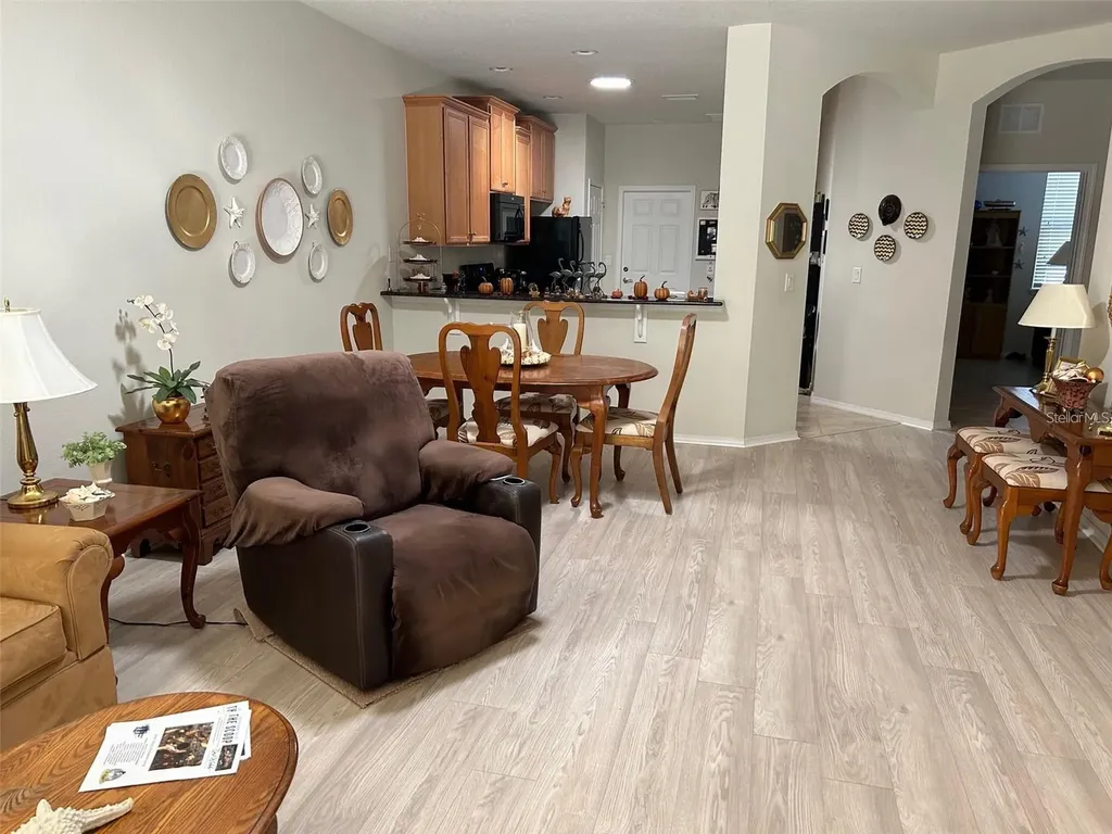 428 Seneca Falls Drive Apollo Beach FL 33572