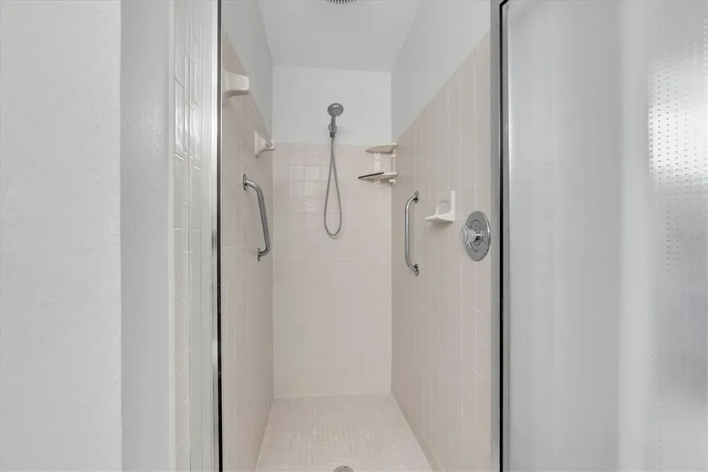 106 Sun Isle Circle Treasure Island FL 33706