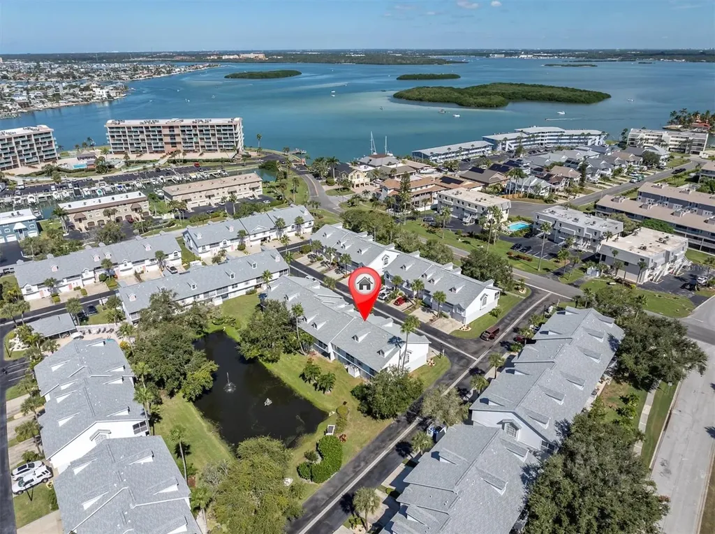 106 Sun Isle Circle Treasure Island FL 33706