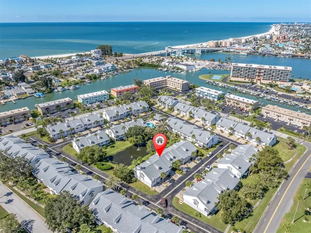106 Sun Isle Circle Treasure Island FL 33706