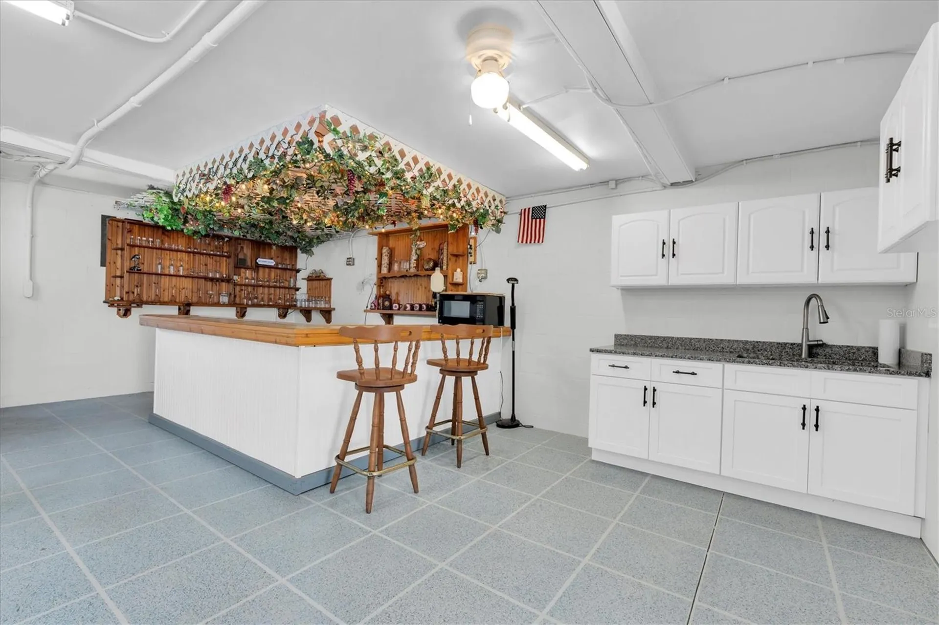 106 Sun Isle Circle Treasure Island FL 33706