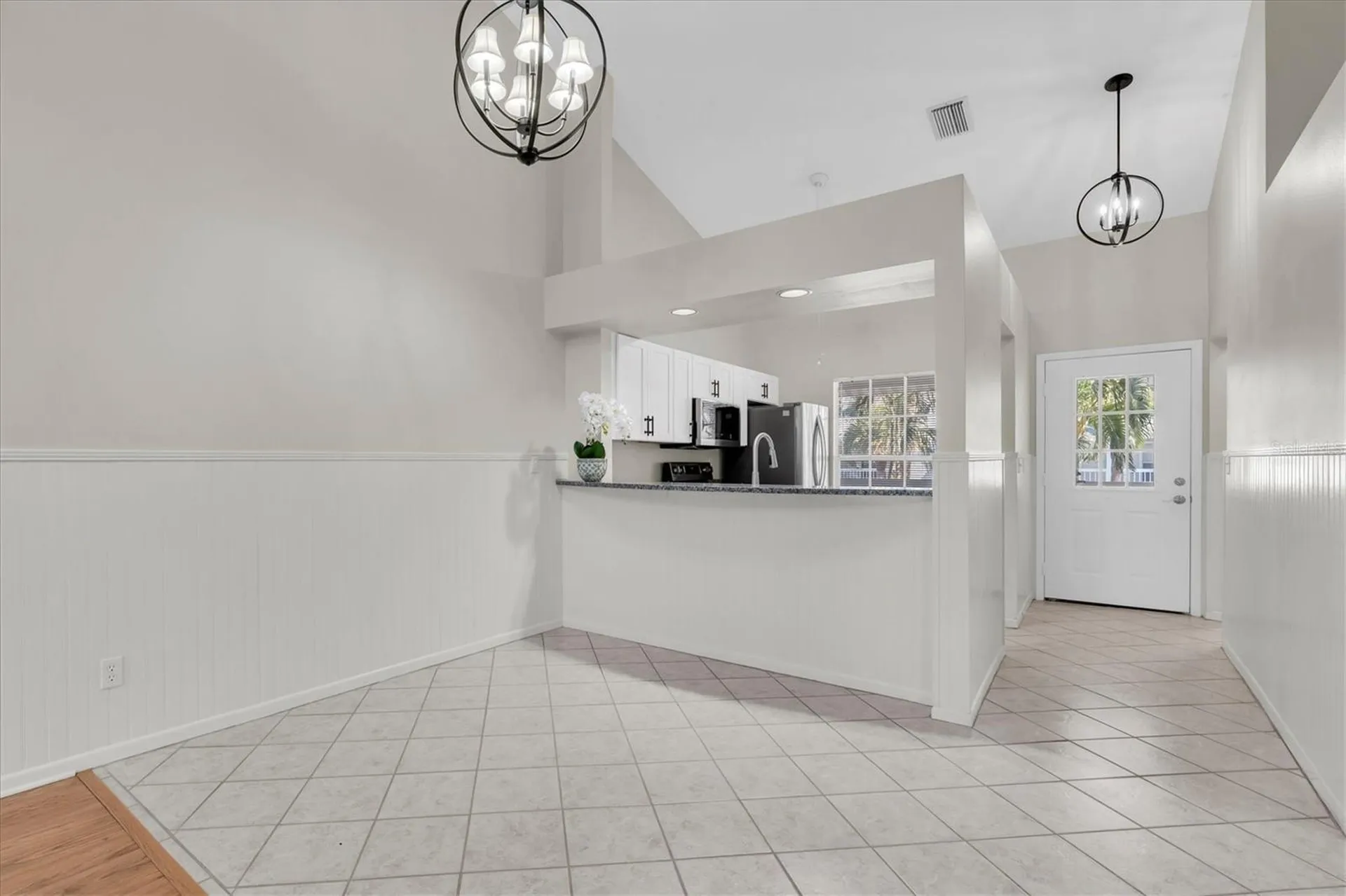 106 Sun Isle Circle Treasure Island FL 33706