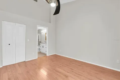 106 Sun Isle Circle Treasure Island FL 33706