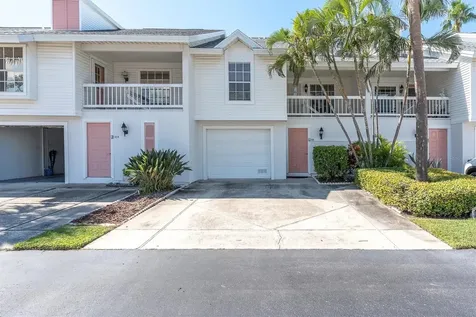 106 Sun Isle Circle Treasure Island FL 33706