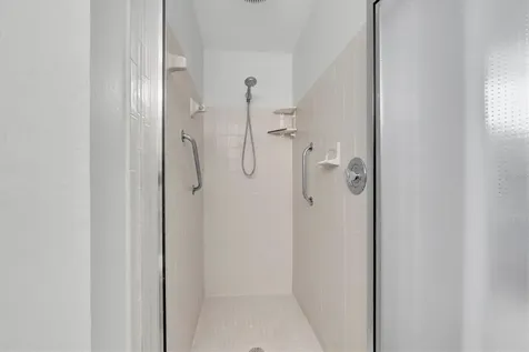 106 Sun Isle Circle Treasure Island FL 33706