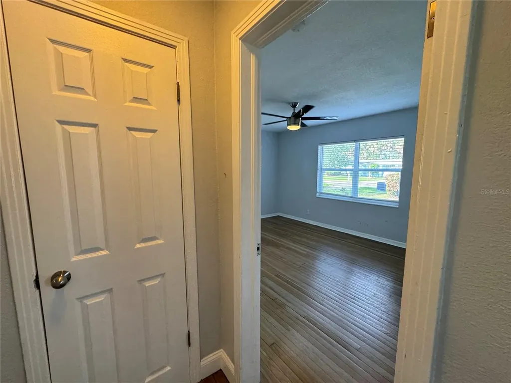 4312 S Clark Avenue Tampa FL 33611