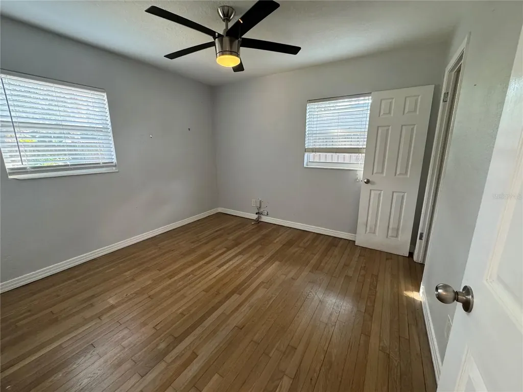 4312 S Clark Avenue Tampa FL 33611