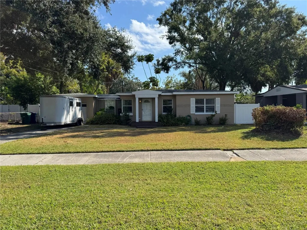 4312 S Clark Avenue Tampa FL 33611
