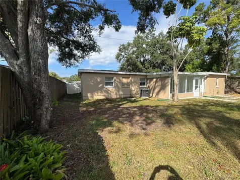 4312 S Clark Avenue Tampa FL 33611