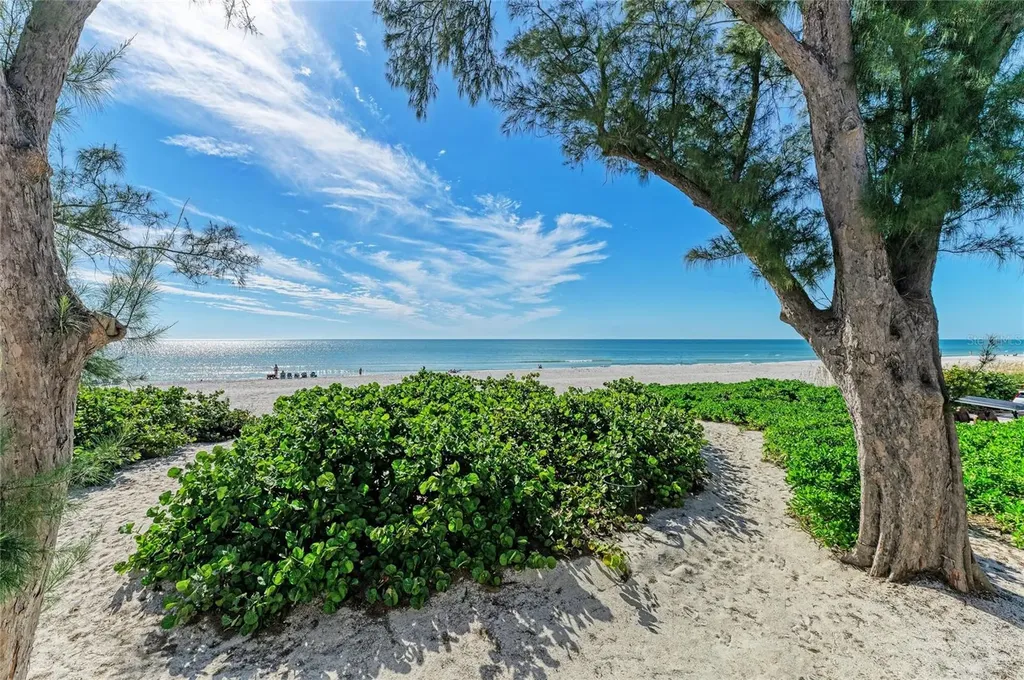 101 73rd Street Holmes Beach FL 34217