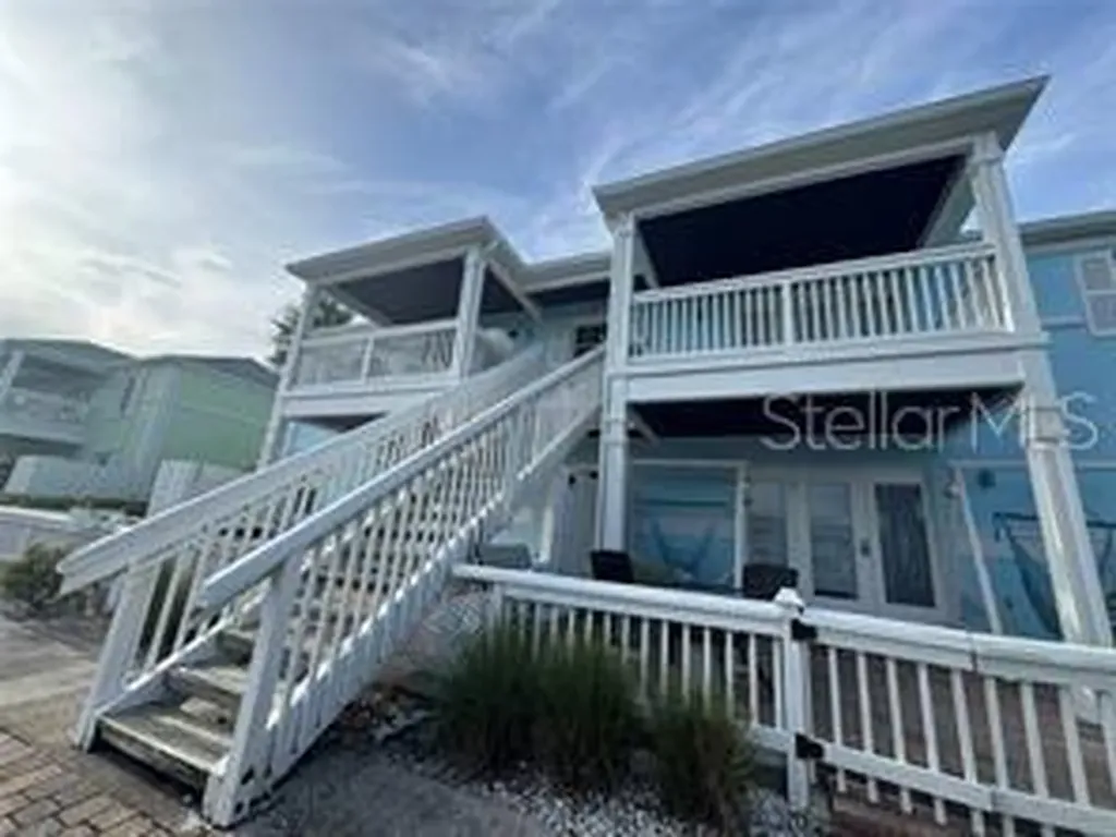 5075 Starfish Drive SE St Petersburg FL 33705