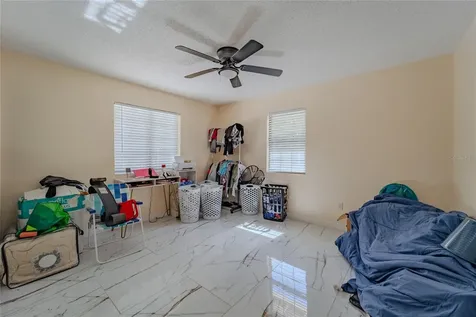 5044 College Drive Orlando FL 32811