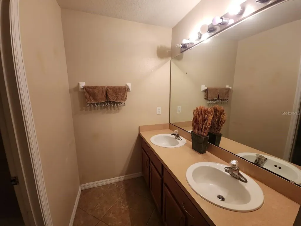 302 Clydesdale Circle Sanford FL 32773