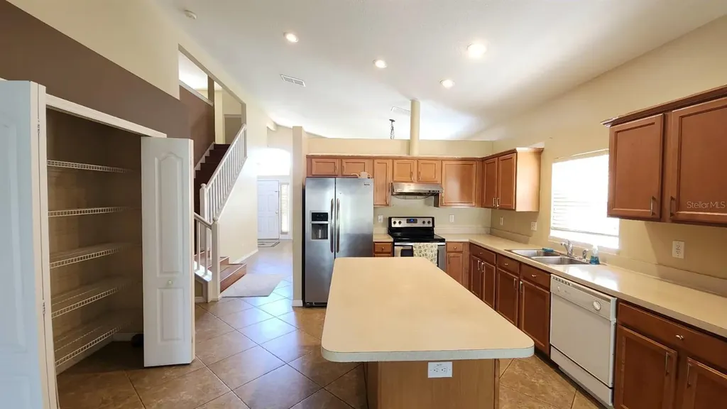 302 Clydesdale Circle Sanford FL 32773
