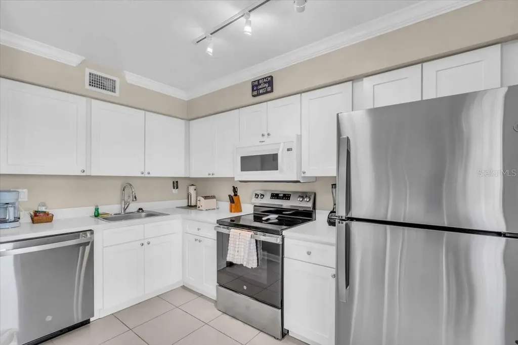 5841 Gulf Of Mexico Drive Longboat Key FL 34228