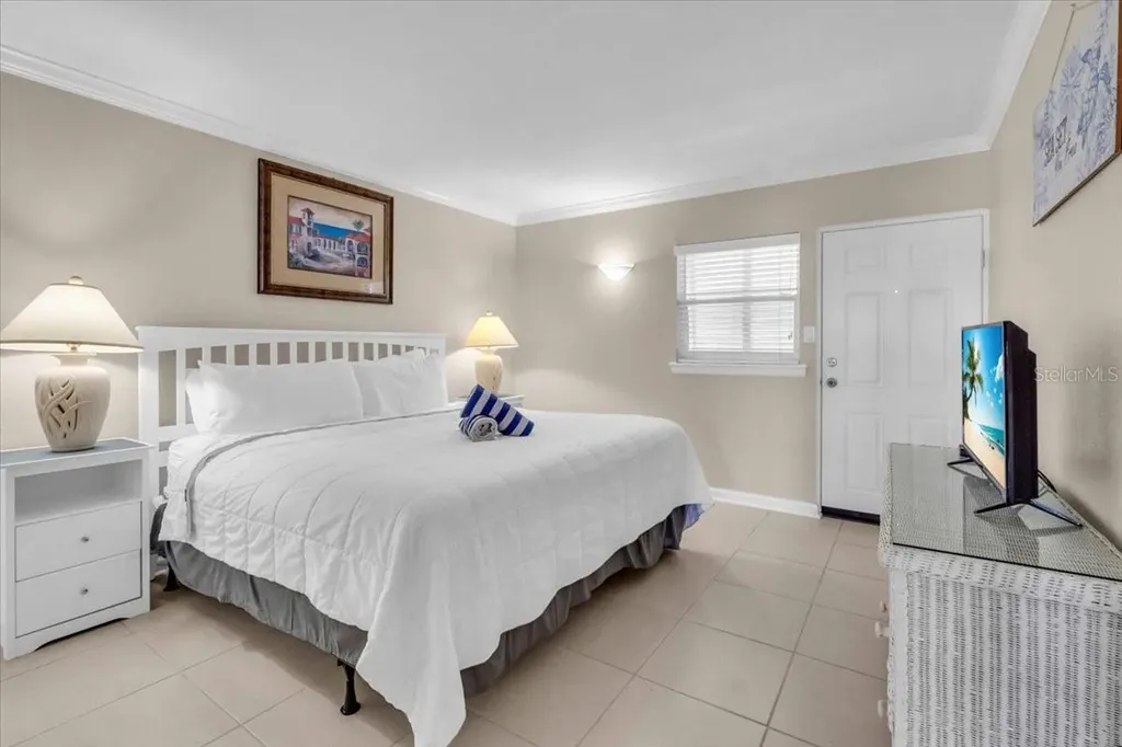 5841 Gulf Of Mexico Drive Longboat Key FL 34228