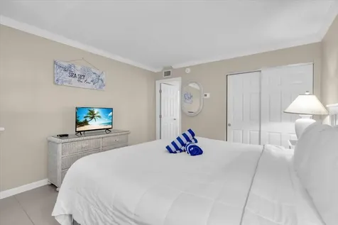 5841 Gulf Of Mexico Drive Longboat Key FL 34228