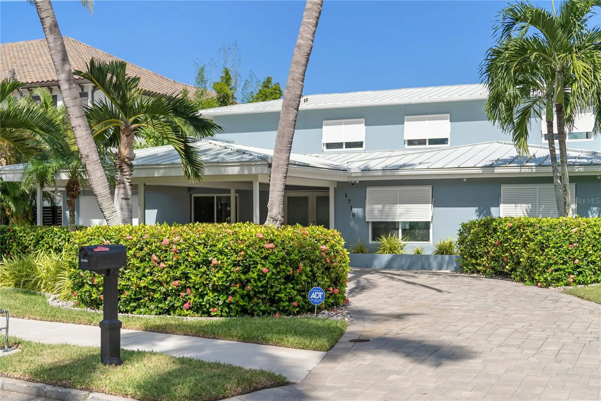 1710 Point Pleasant Avenue W Bradenton FL 34205