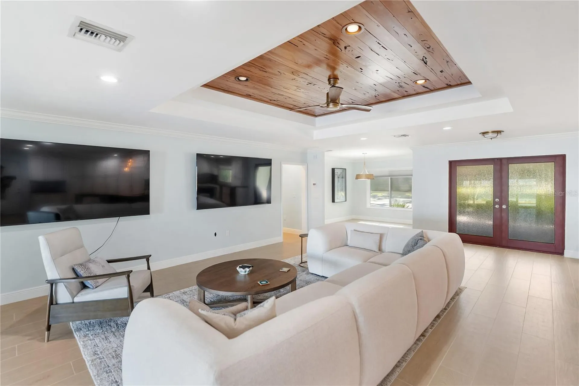 1710 Point Pleasant Avenue W Bradenton FL 34205