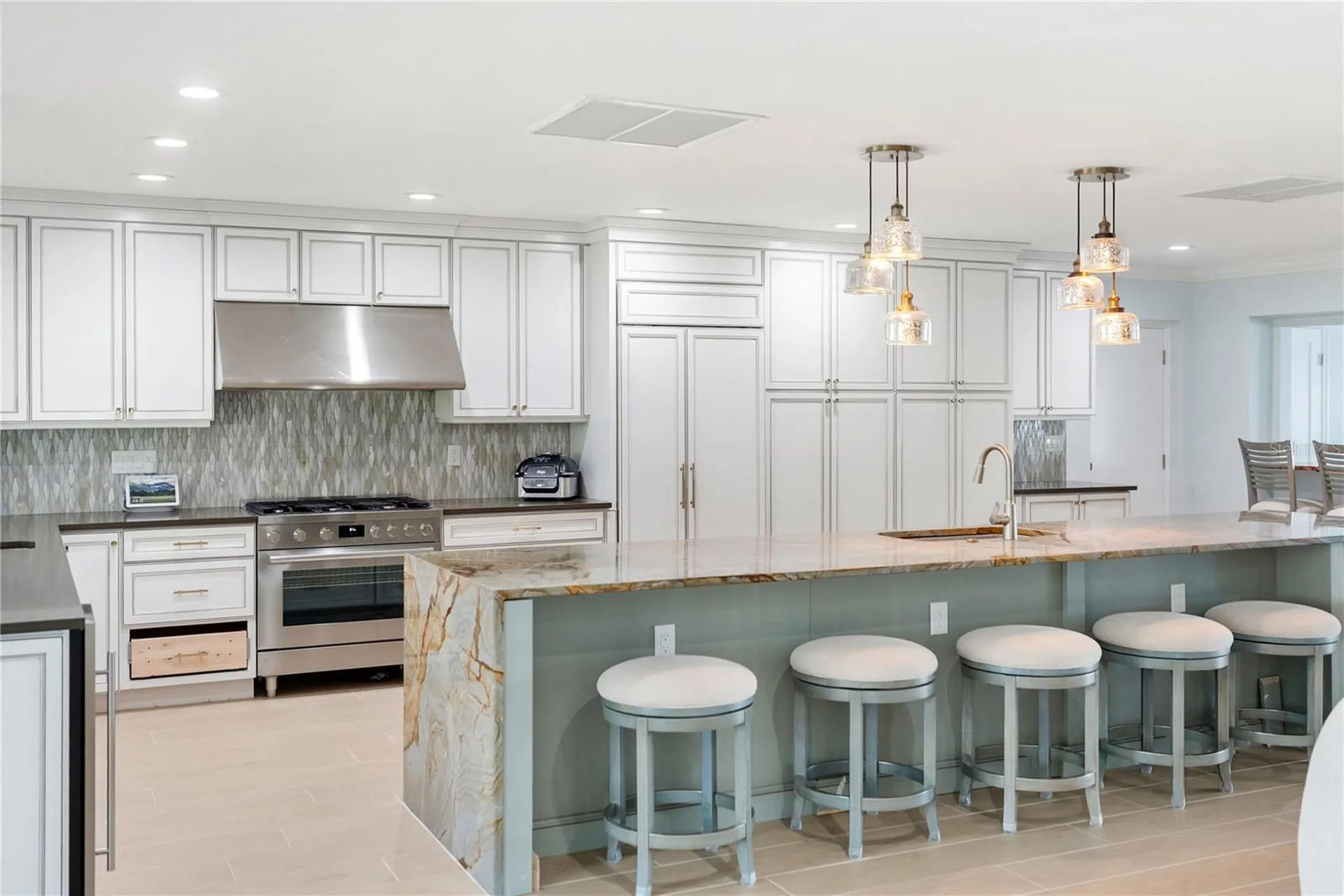 1710 Point Pleasant Avenue W Bradenton FL 34205