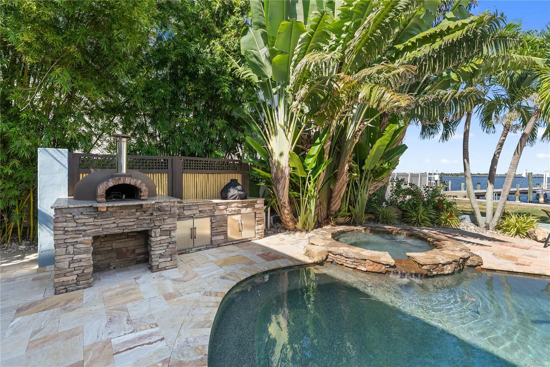 1710 Point Pleasant Avenue W Bradenton FL 34205