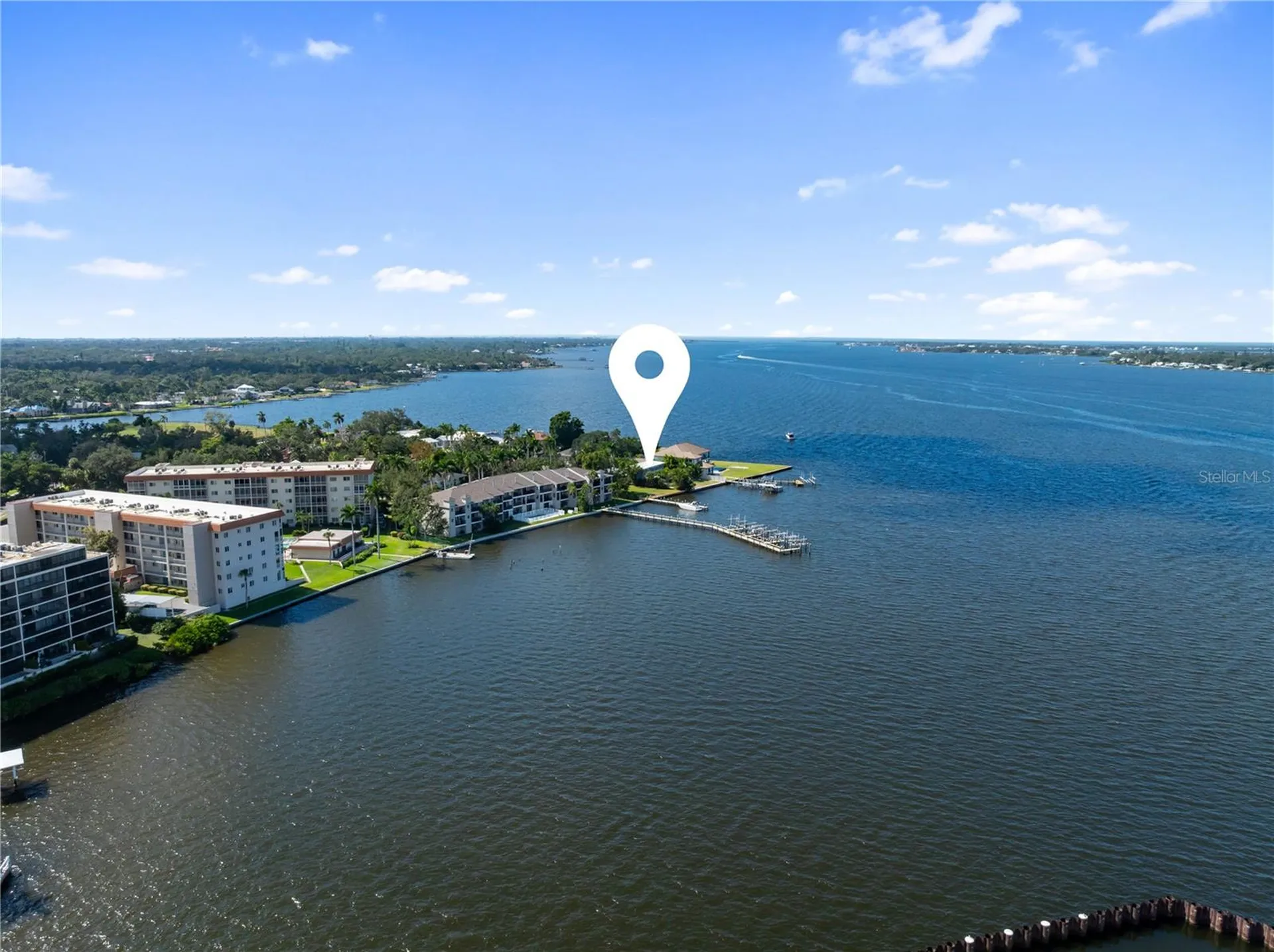 1710 Point Pleasant Avenue W Bradenton FL 34205