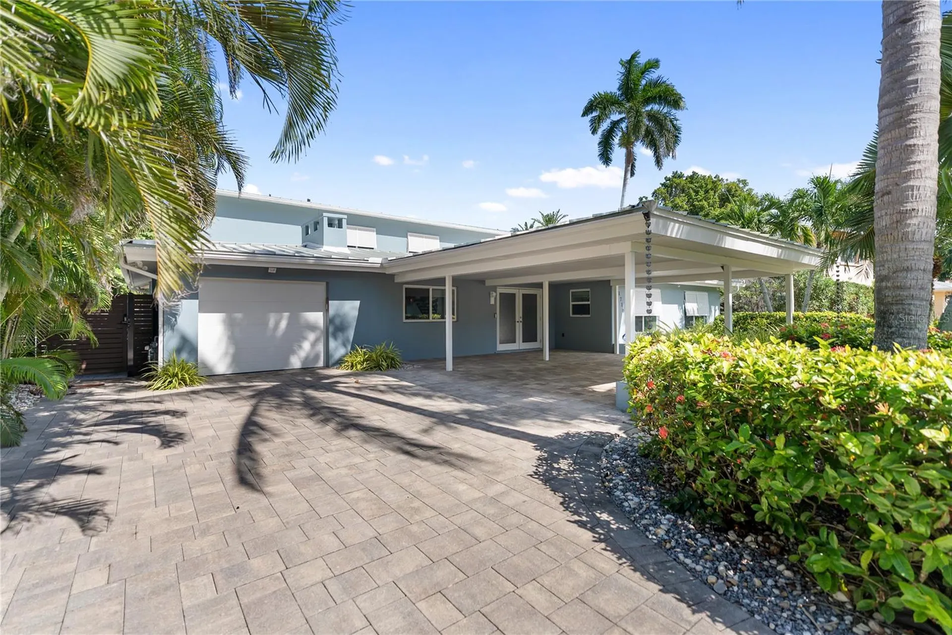 1710 Point Pleasant Avenue W Bradenton FL 34205