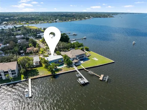 1710 Point Pleasant Avenue W Bradenton FL 34205