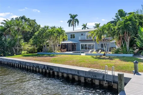 1710 Point Pleasant Avenue W Bradenton FL 34205