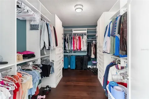 1710 Point Pleasant Avenue W Bradenton FL 34205