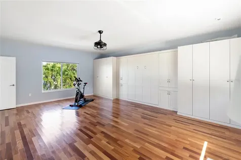 1710 Point Pleasant Avenue W Bradenton FL 34205