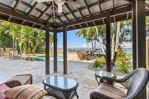 1710 Point Pleasant Avenue W Bradenton FL 34205