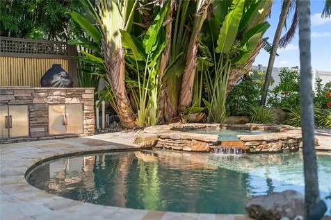 1710 Point Pleasant Avenue W Bradenton FL 34205