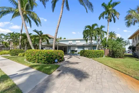 1710 Point Pleasant Avenue W Bradenton FL 34205
