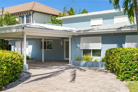 1710 Point Pleasant Avenue W Bradenton FL 34205