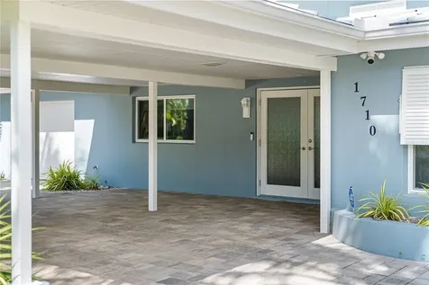 1710 Point Pleasant Avenue W Bradenton FL 34205