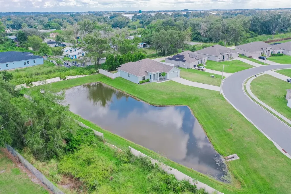 230 Cove At Eagle Lake Circle Eagle Lake FL 33839