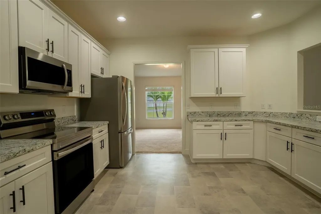 230 Cove At Eagle Lake Circle Eagle Lake FL 33839