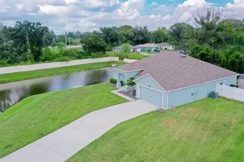 230 Cove At Eagle Lake Circle Eagle Lake FL 33839